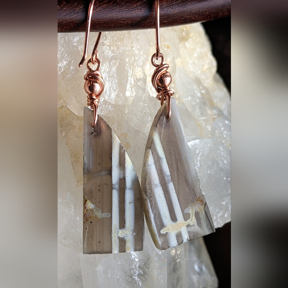 Rare Owyhee Opal Gemstone Earrings Artisan Crafted Copper Design - Picture 11 of 15